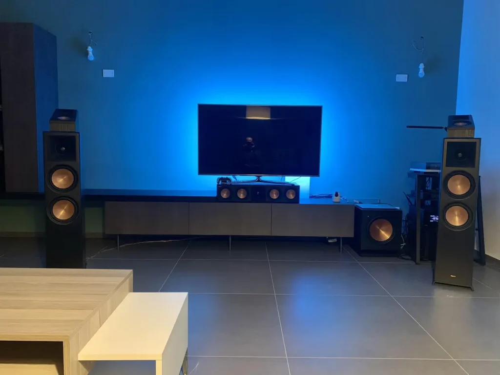 Klipsch RP-8000F towers